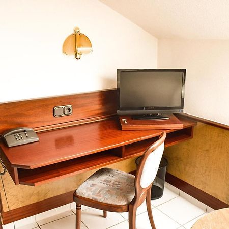 Hotel Bergwiesen - Zimmer Mit Balkon Oder Terasse Lohr am Main ภายนอก รูปภาพ