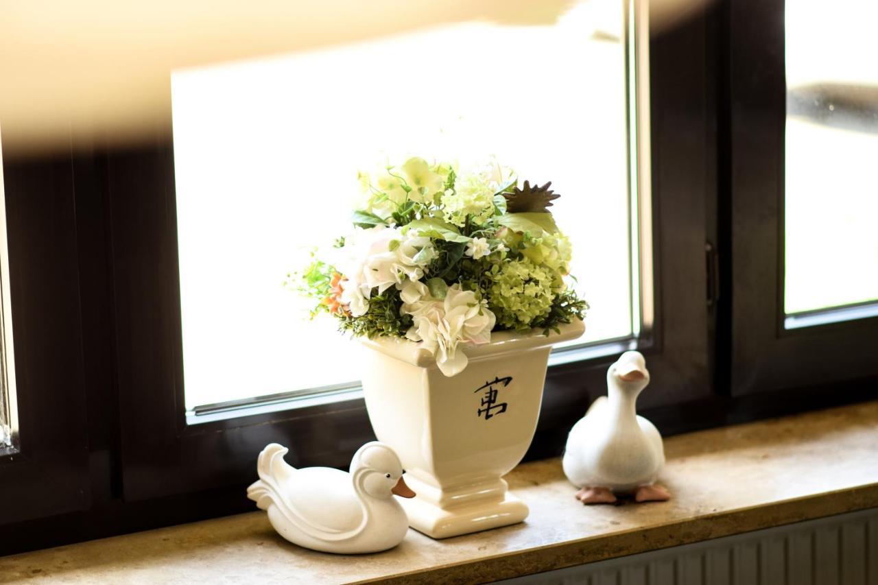 Hotel Bergwiesen - Zimmer Mit Balkon Oder Terasse Lohr am Main ภายนอก รูปภาพ